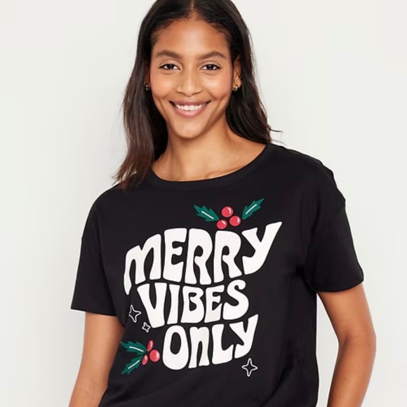 Old Navy Tops - *BRAND NEW WITH TAGS* Women's Size S "Merry Vibes Only" Short Sleeved Tee